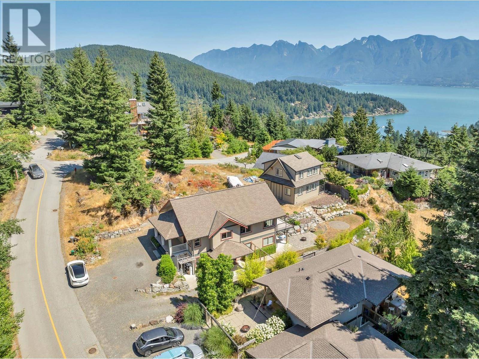 931 RIVENDELL DRIVE