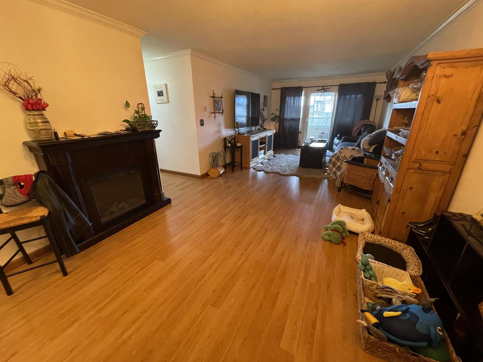 302 46005 BOLE AVENUE|Chilliwack Proper East