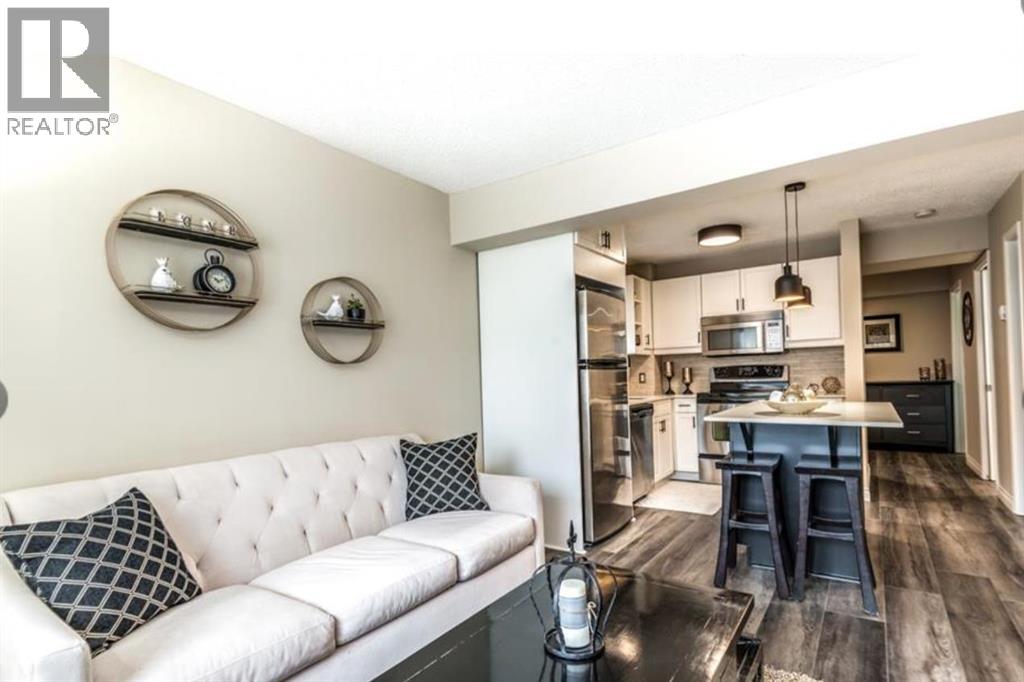 301, 1717 12 Street SW