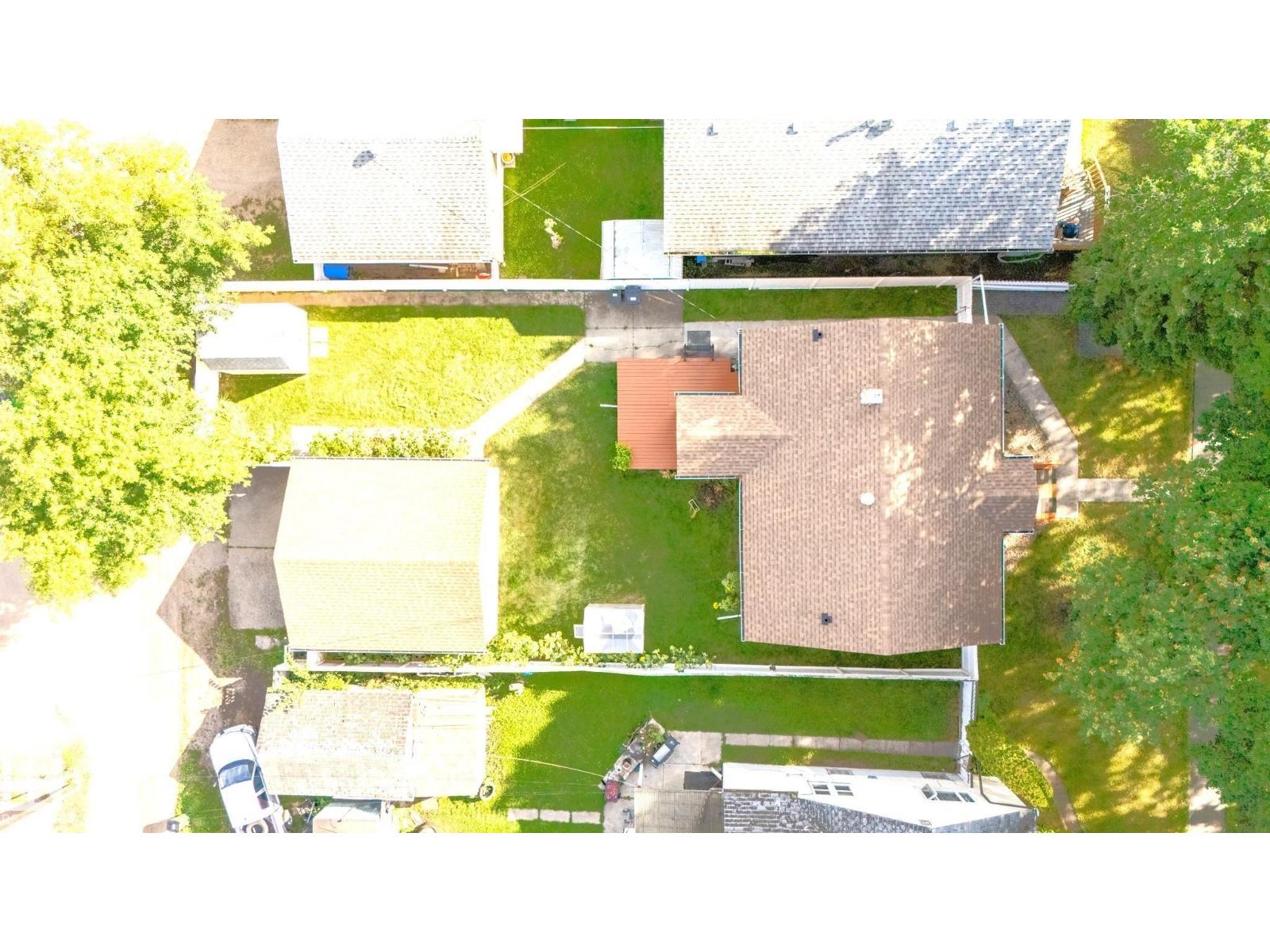 12021 67 ST NW