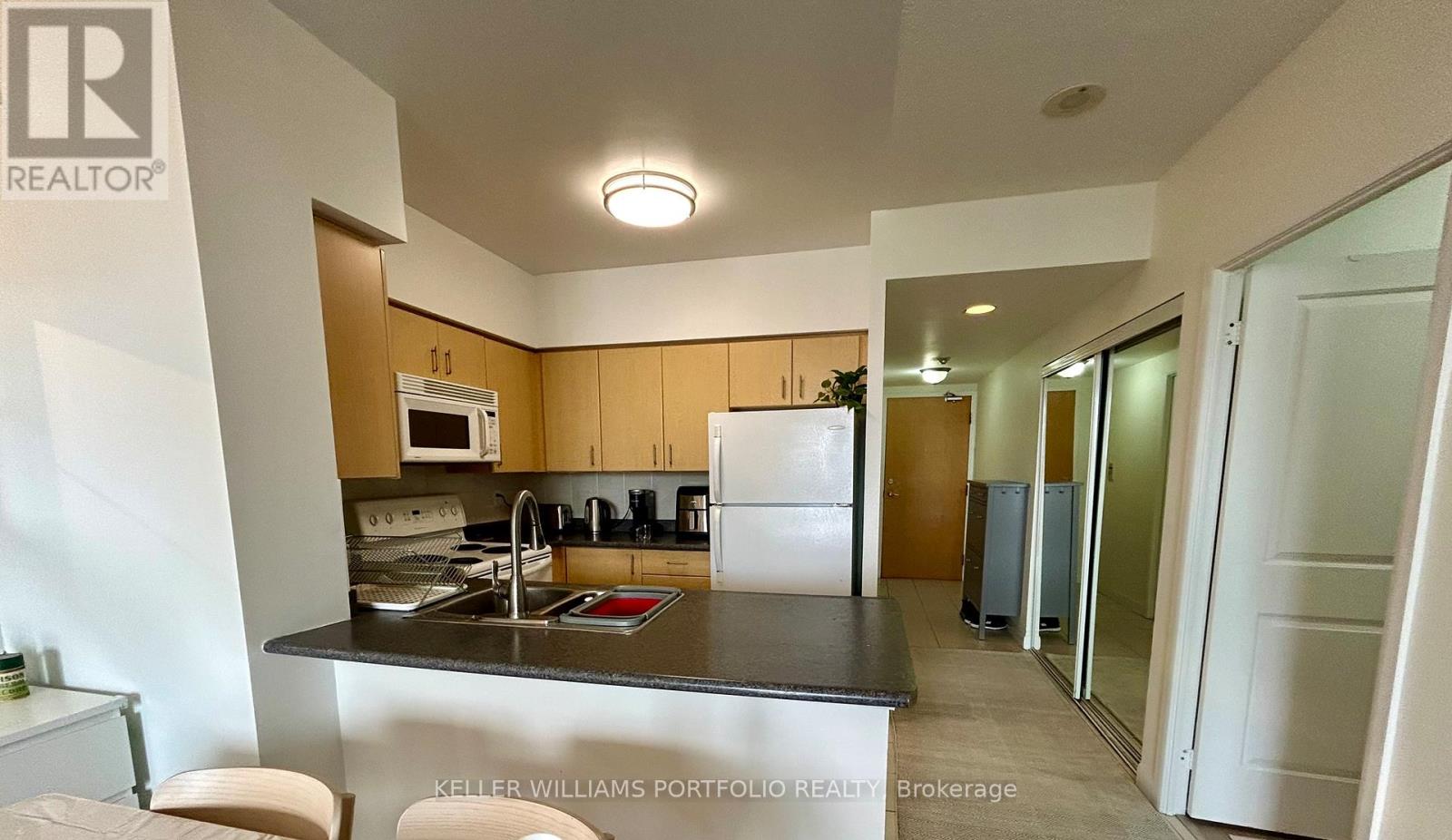 2801 - 4968 YONGE STREET