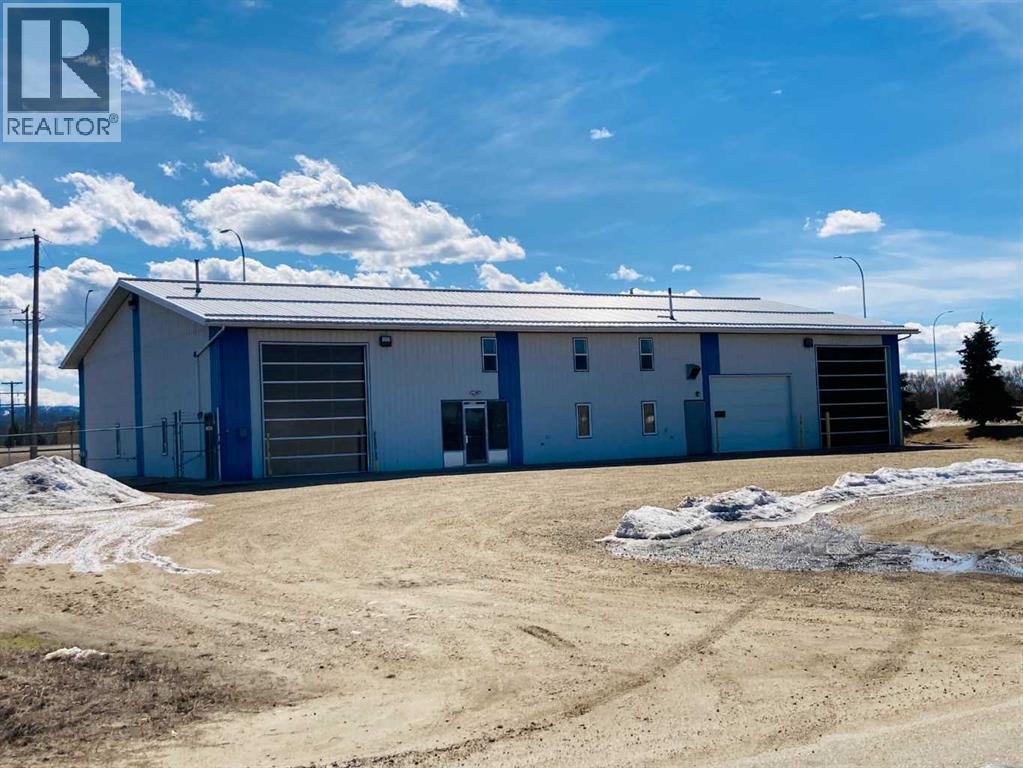 Photo 1 of 14 — 5292/96 48 Avenue, Whitecourt, AB T0E0A6