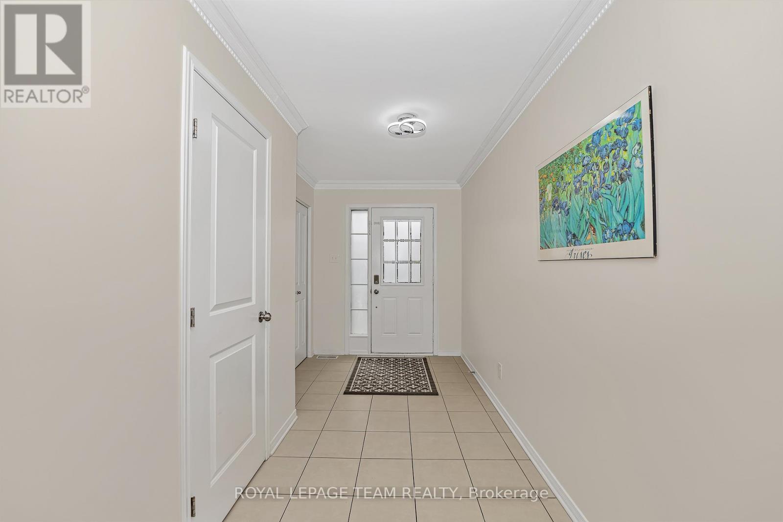430 HARESFIELD COURT