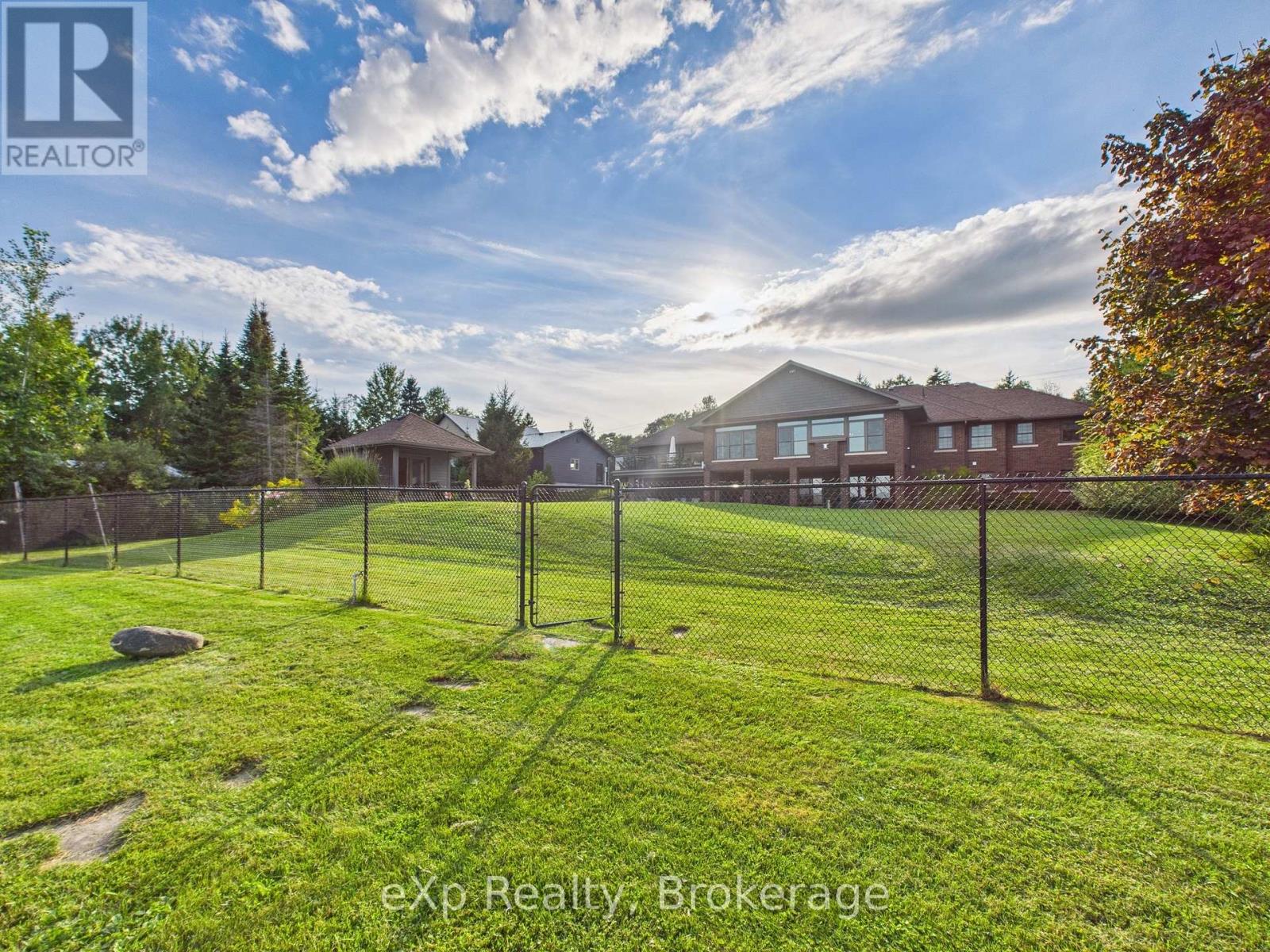 197 BALMY BEACH ROAD