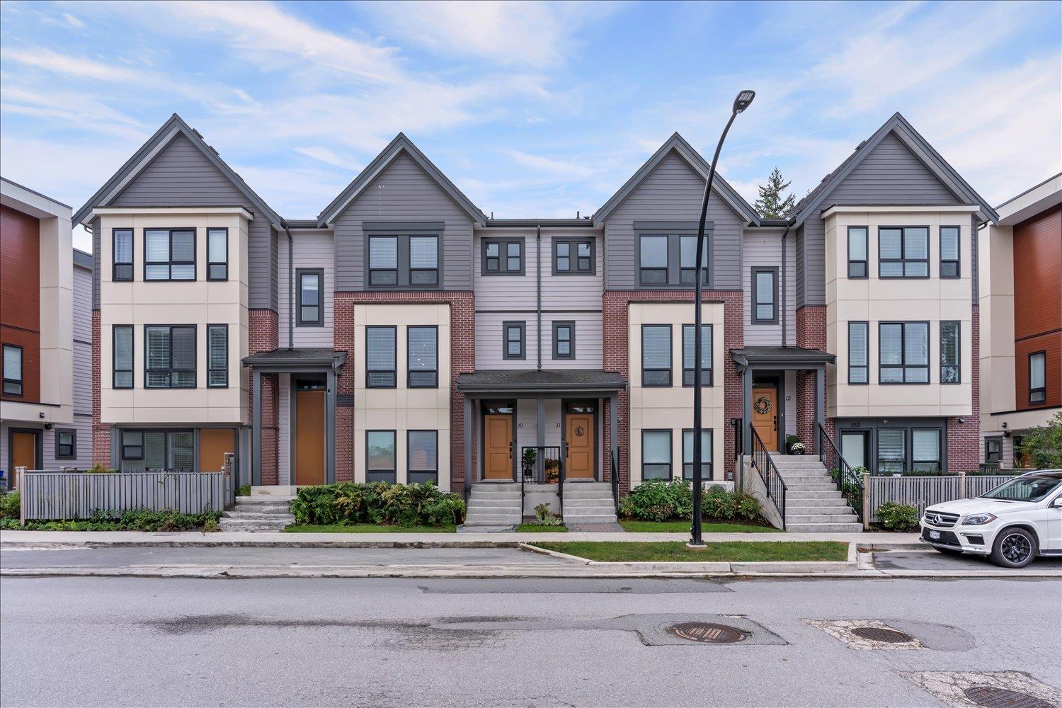10 45500 CAMPUS DRIVE|Garrison Crossing
