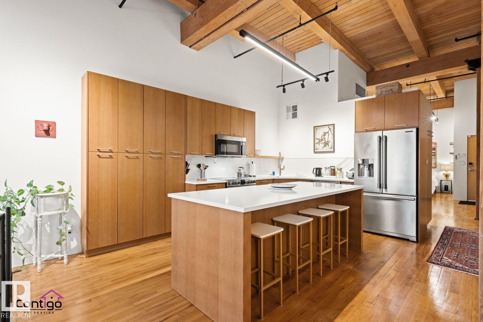 #114 10309 107 ST NW