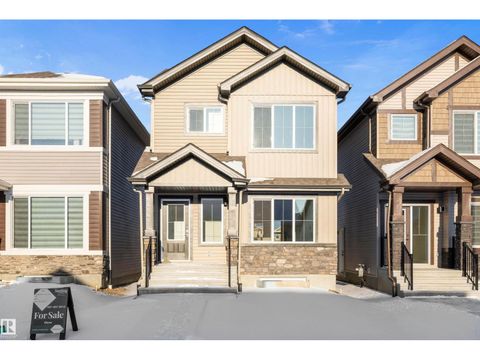 20608 42 AVENUE NW Edmonton AB T6M3E3