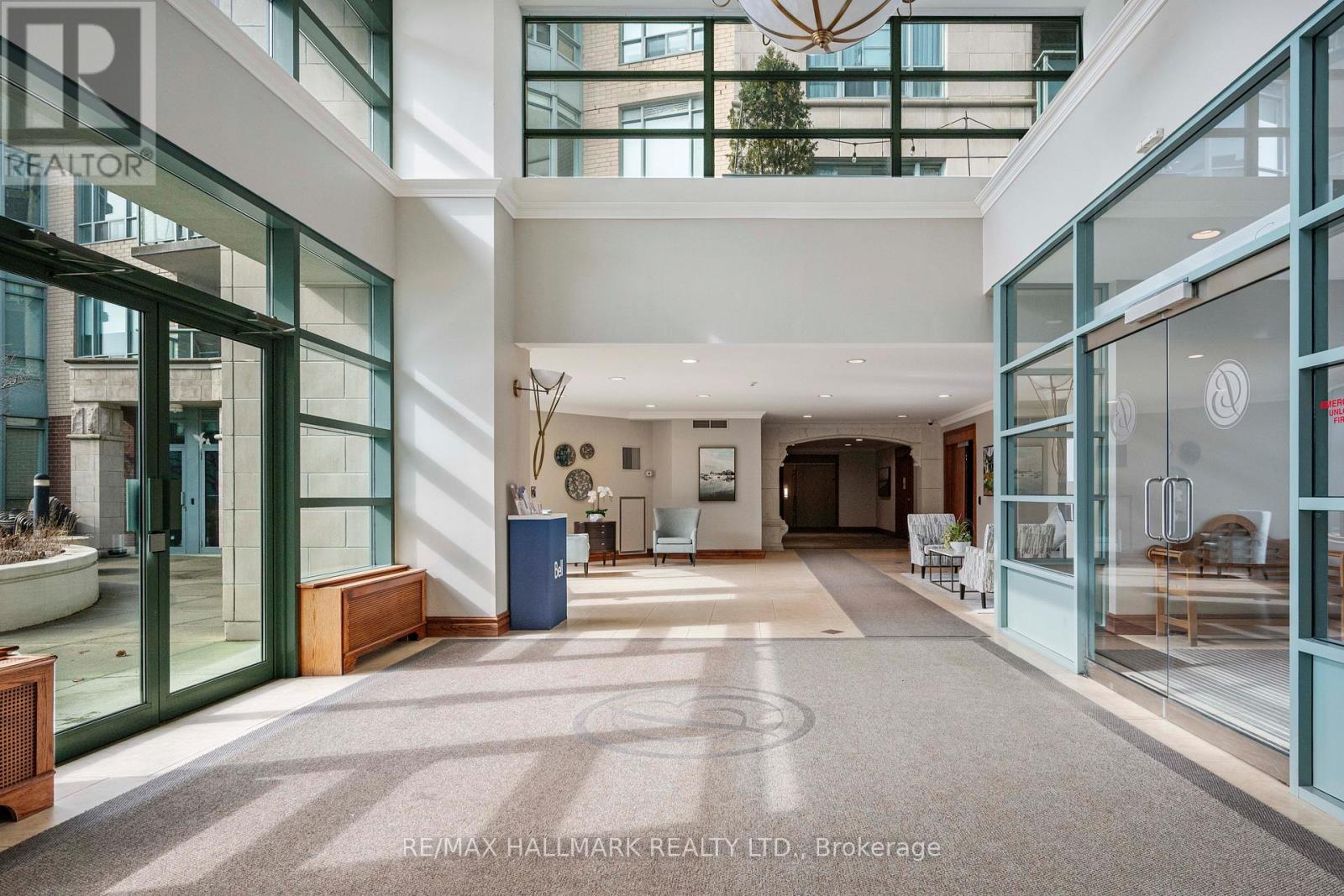 224 - 9 BOARDWALK DRIVE