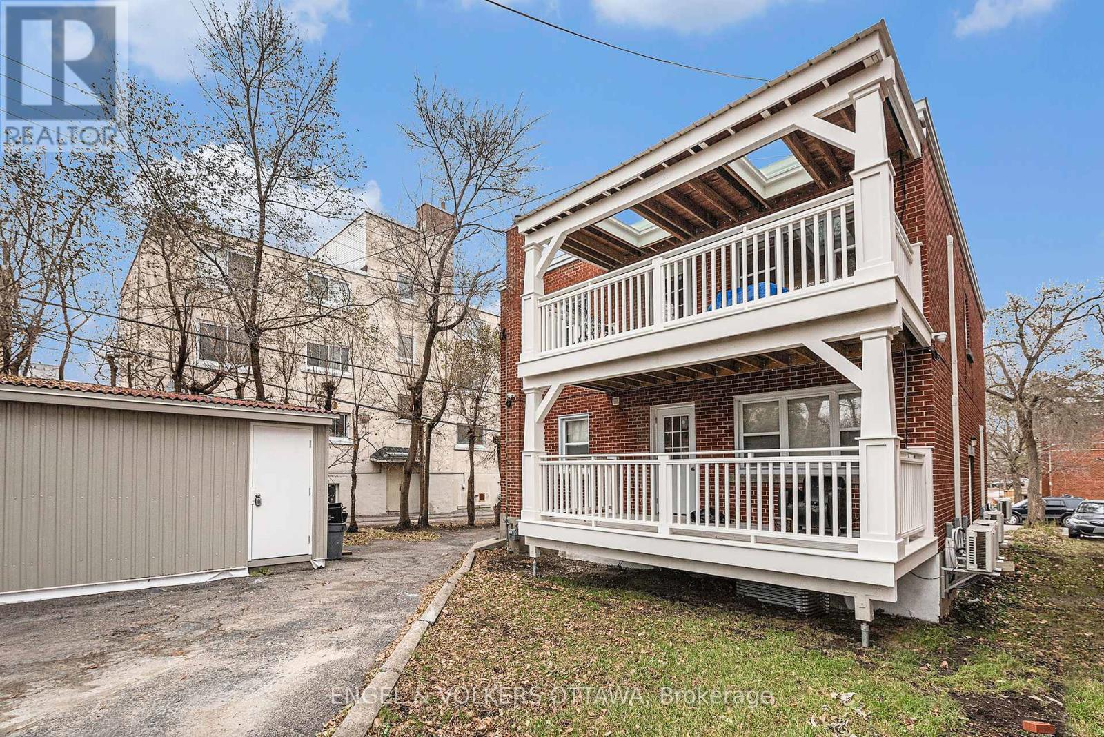 340 LACASSE AVENUE