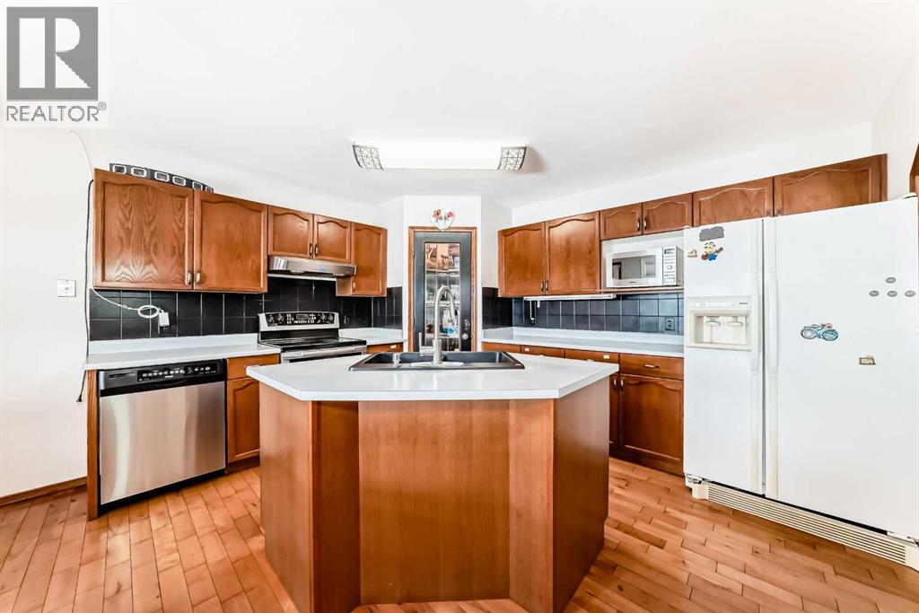 49 Applewood Court SE