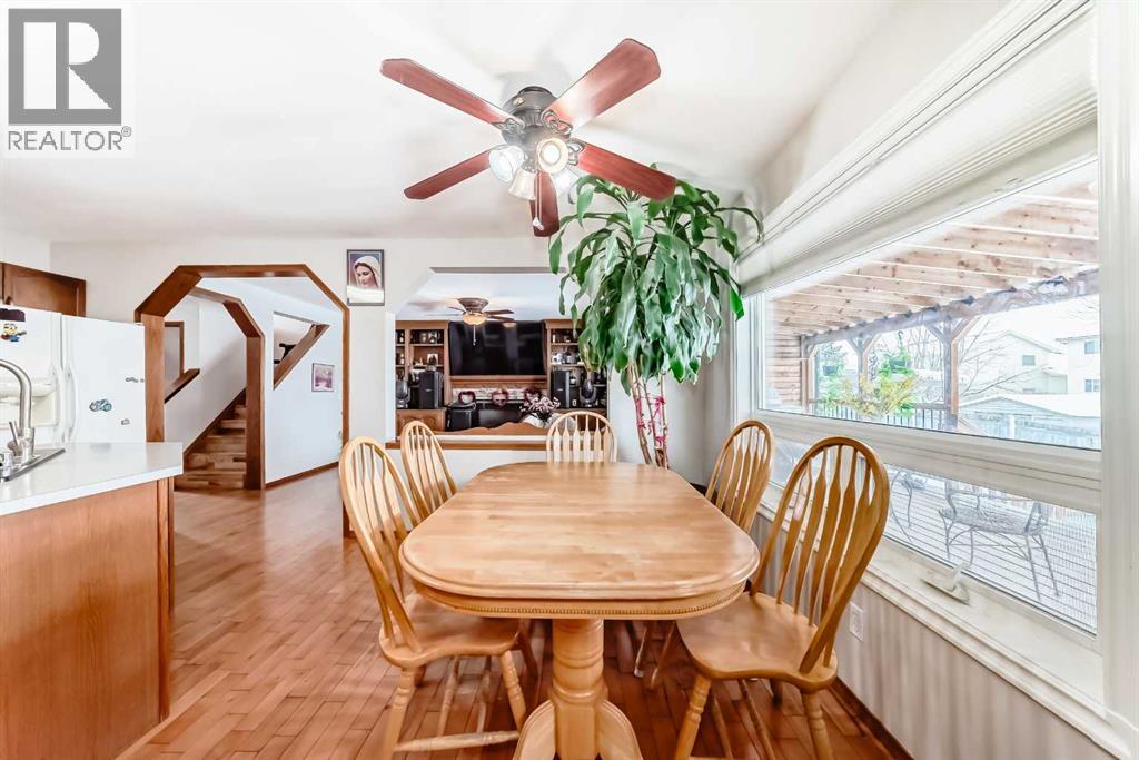 49 Applewood Court SE