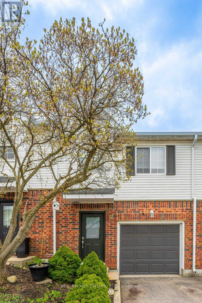 2 - 185 HIGHLAND CRESCENT