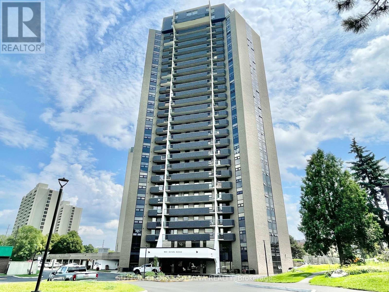 Photo 1 of 16 — 1908 - 900 DYNES ROAD Unit 1908, Ottawa, ON K2C3L6