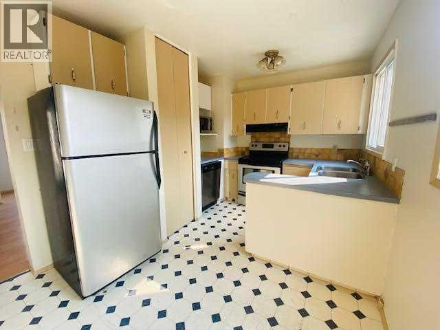 20, 441 SWITZER Drive