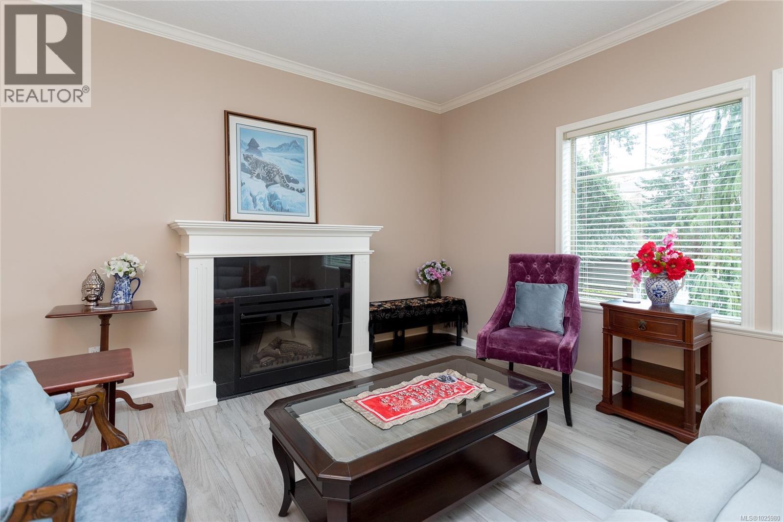 209 125 Aldersmith Pl