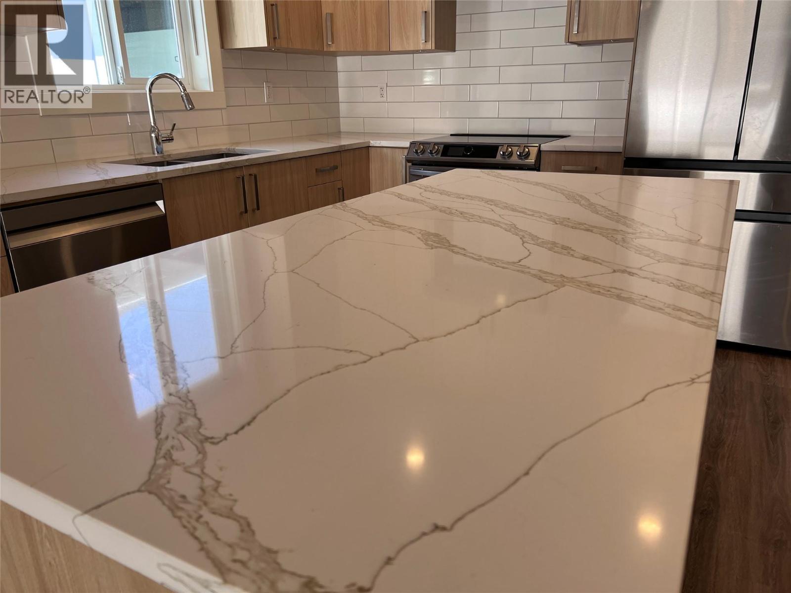 288 BENTGRASS Avenue