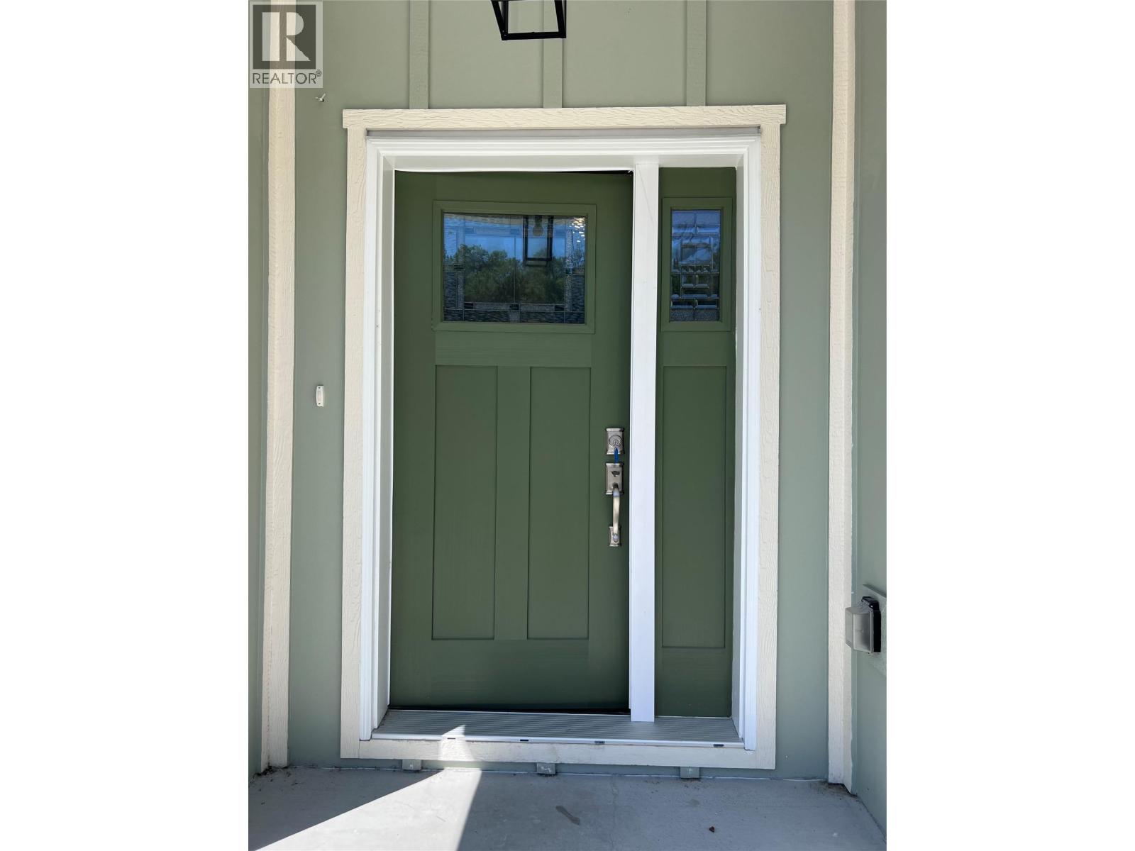 288 BENTGRASS Avenue