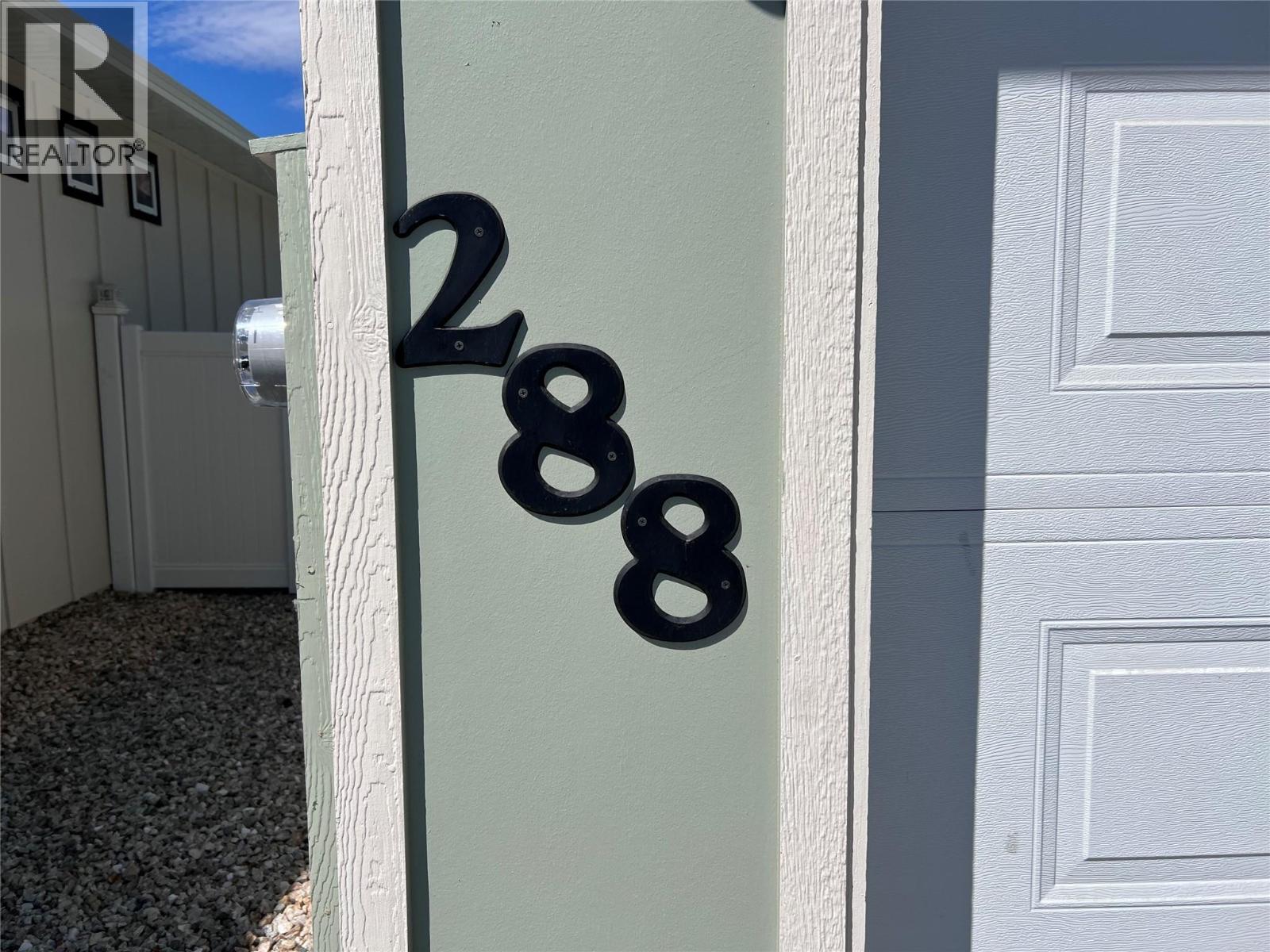 288 BENTGRASS Avenue