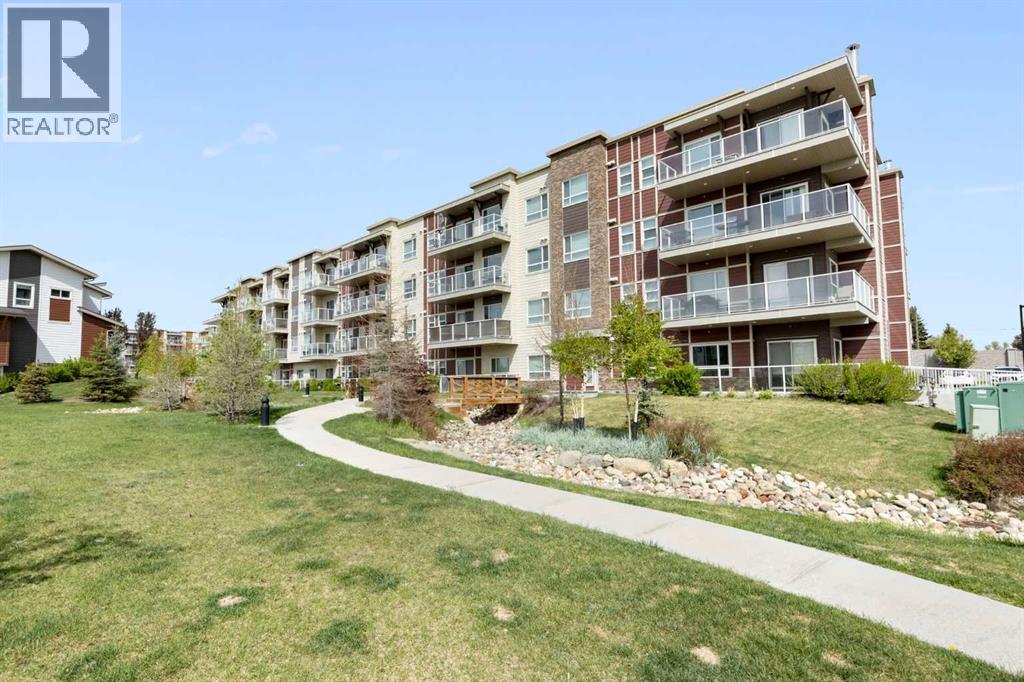 201, 300 Harvest Hills Place NE