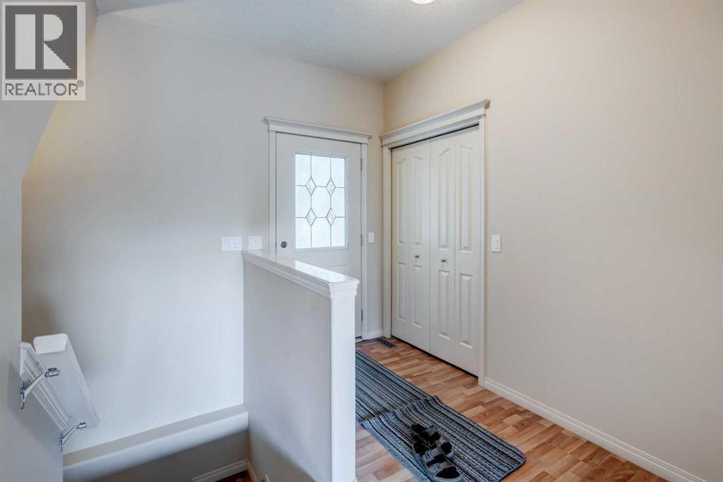 6 Bow Ridge Close