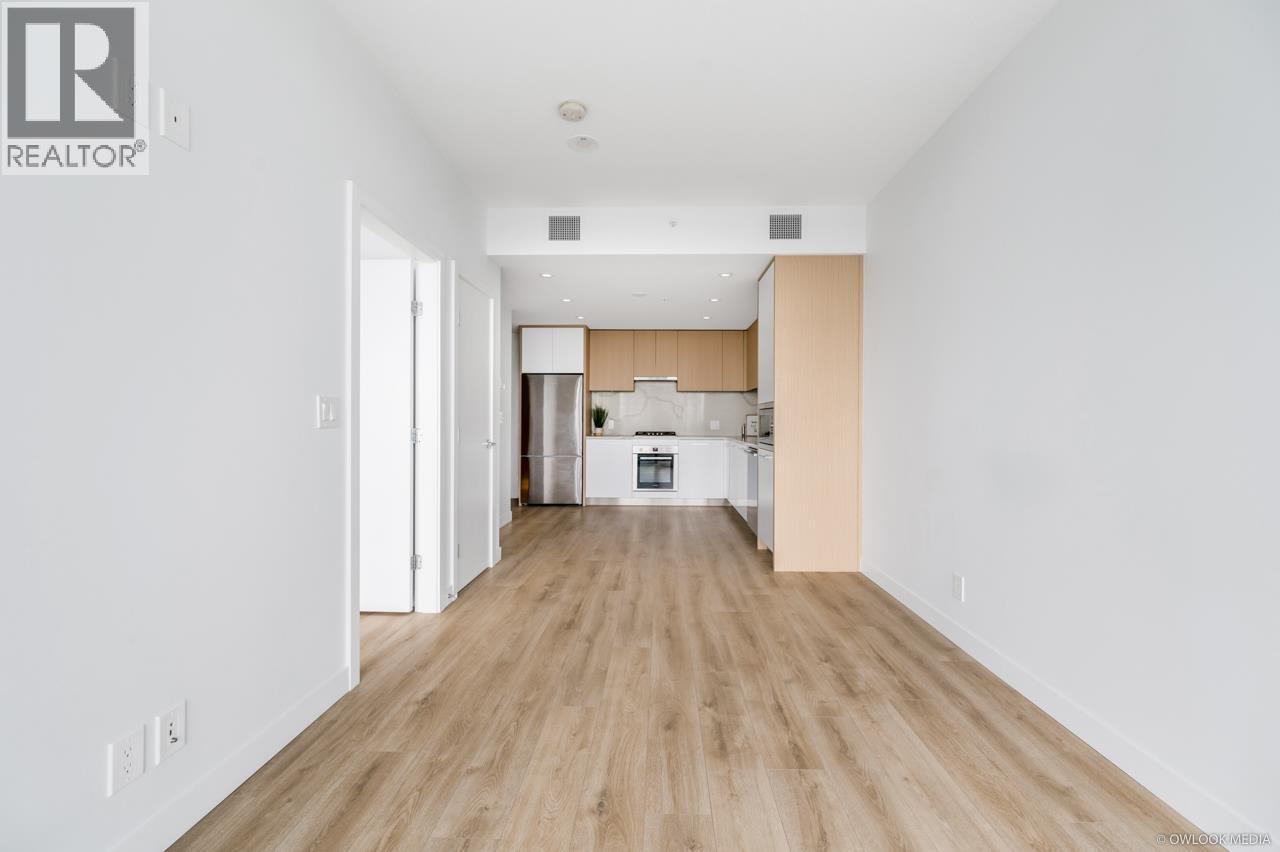 2607 567 CLARKE ROAD