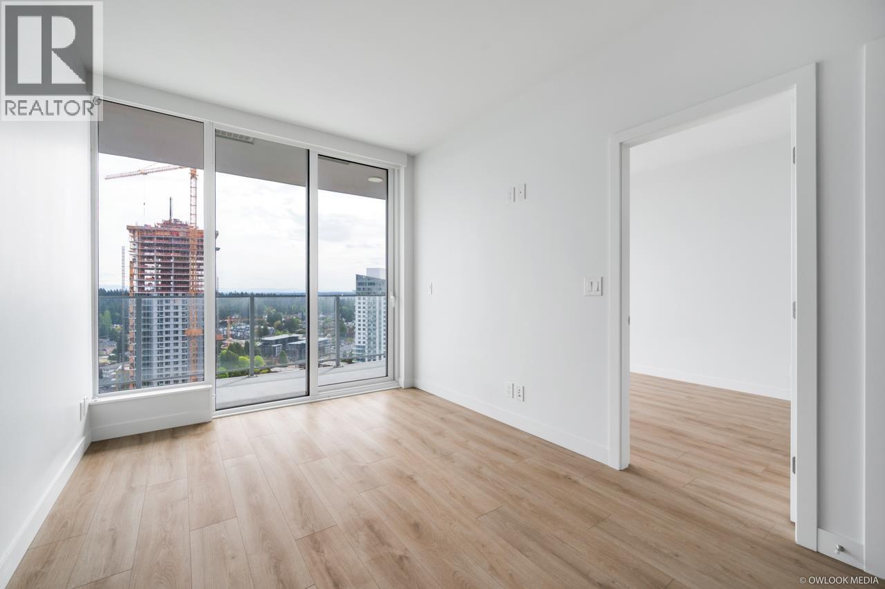 2607 567 CLARKE ROAD