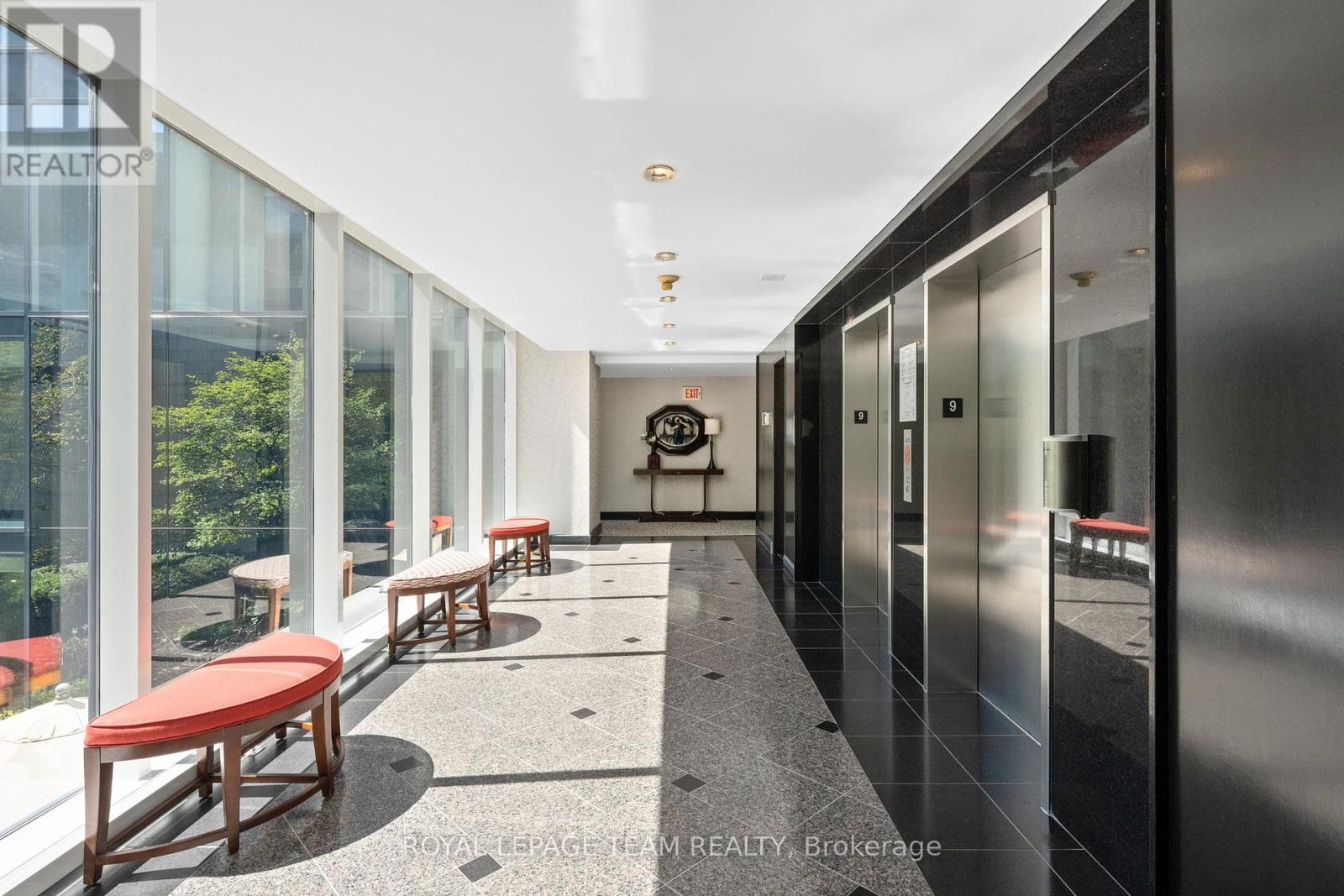 G207 - 700 SUSSEX DRIVE