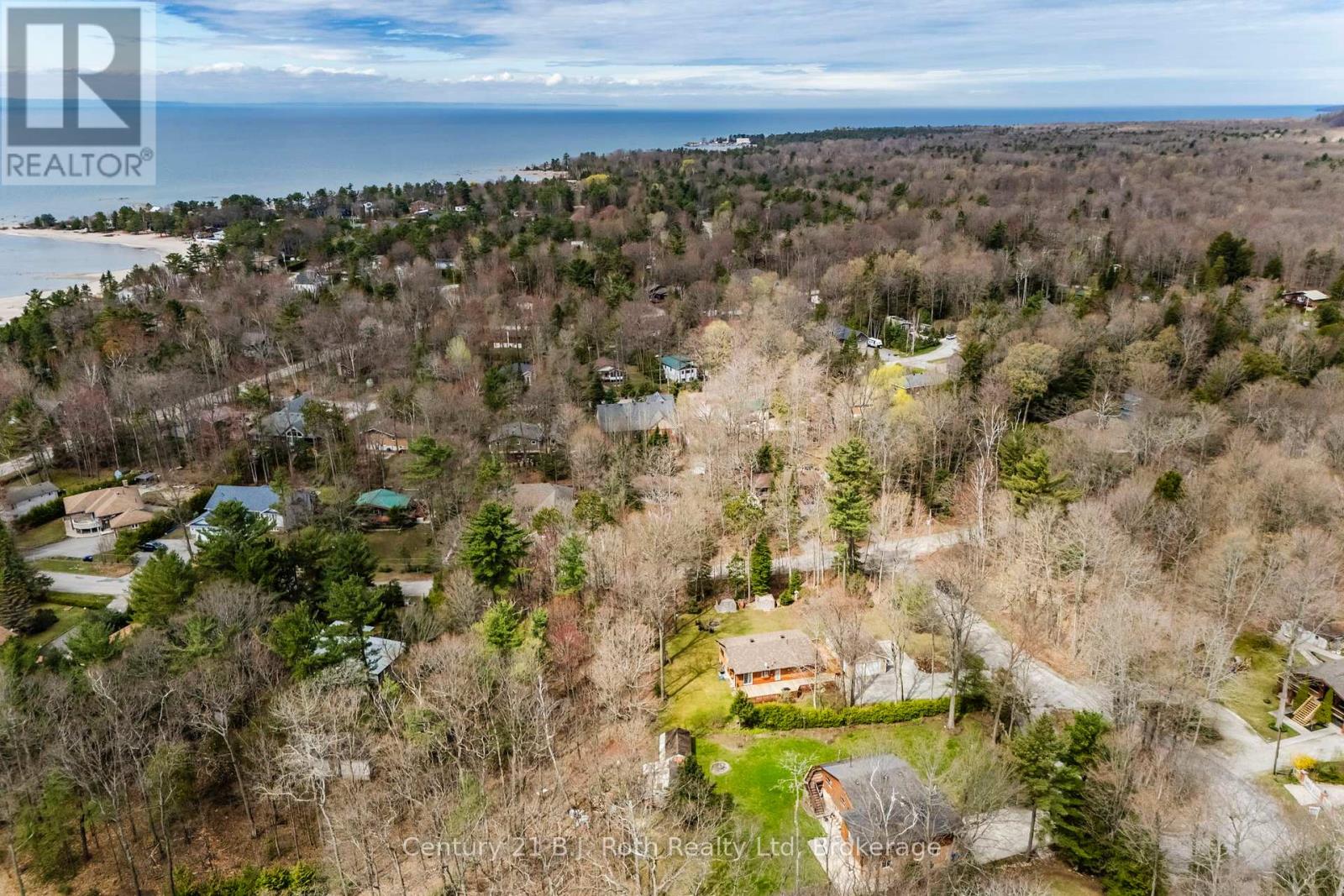 3 CELESTINE COURT