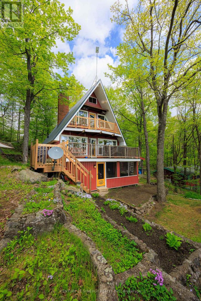 281 PINE SHORES LANE