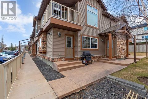 105, 90 Panatella Landing NW Calgary AB T3K0K8