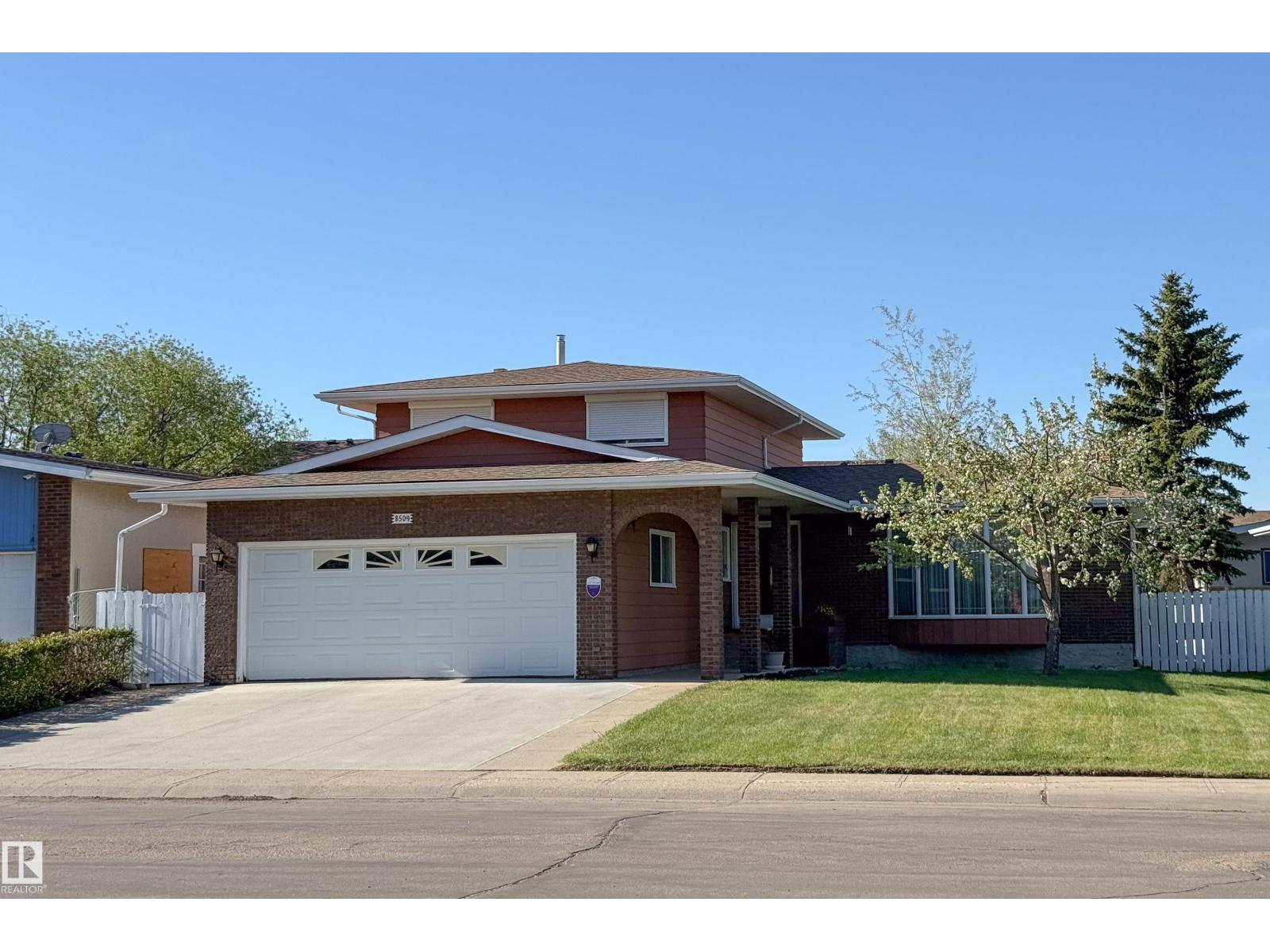 8509 39B AV NW