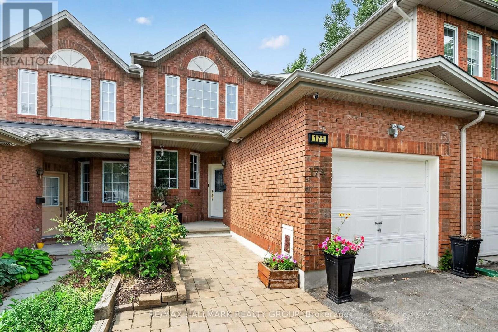 174 CARWOOD CIRCLE W