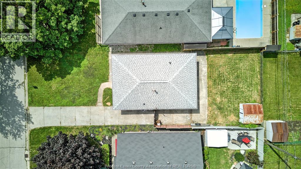 3752 BLACKBURN COURT