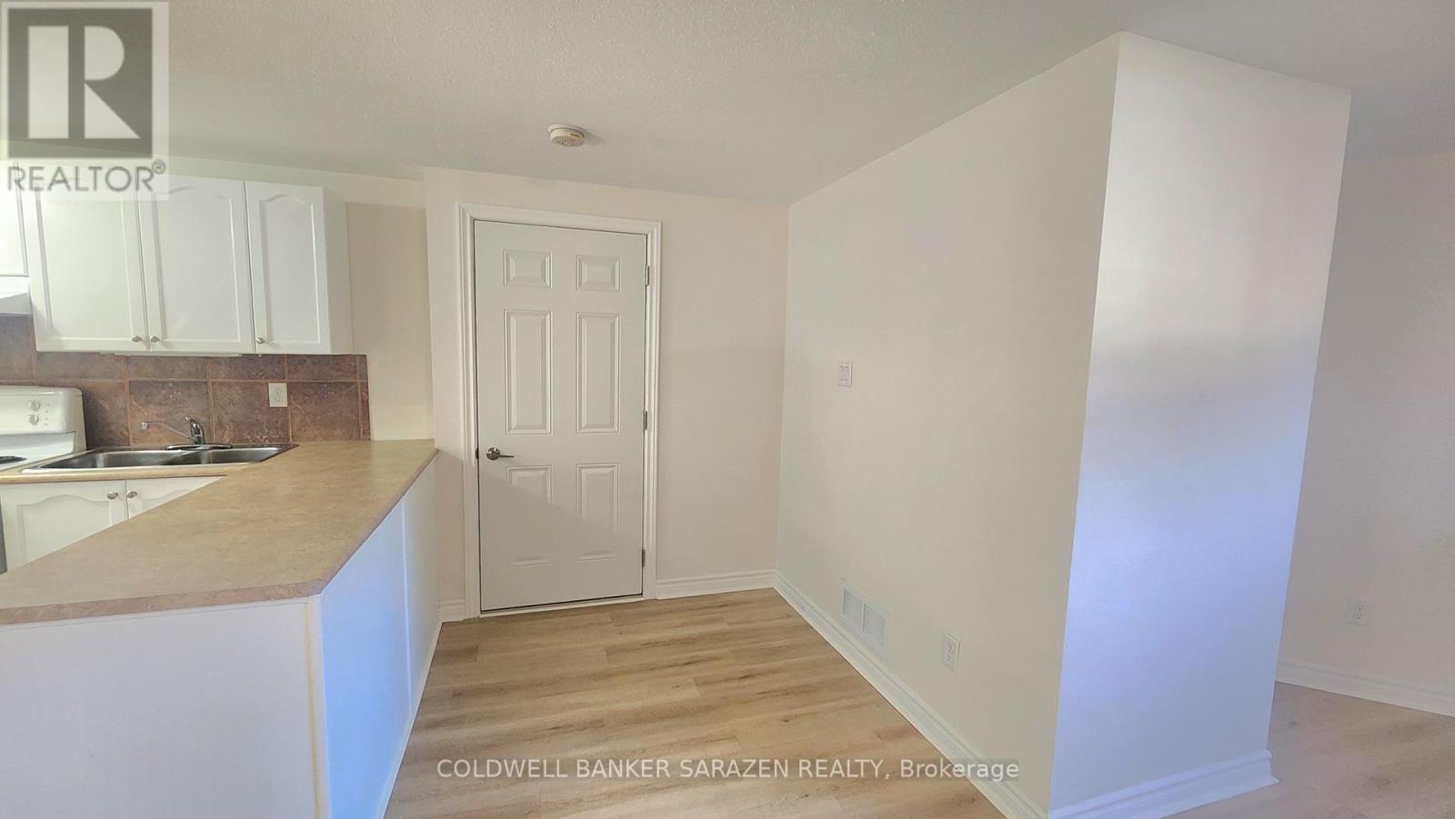 B - 88 THOMAS STREET S