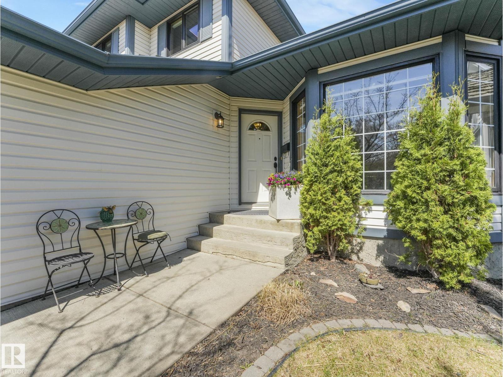 1060 WEDGEWOOD BV NW