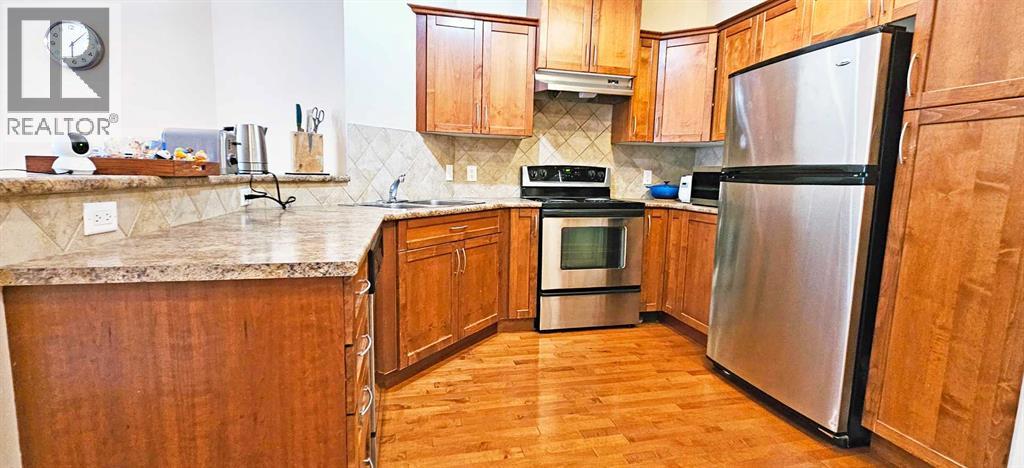 305, 30 Discovery Ridge Close SW