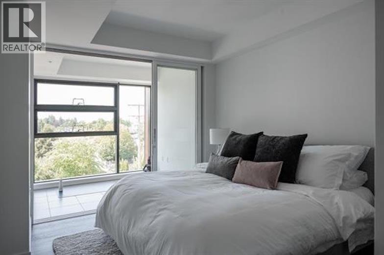 301 717 W 17TH AVENUE