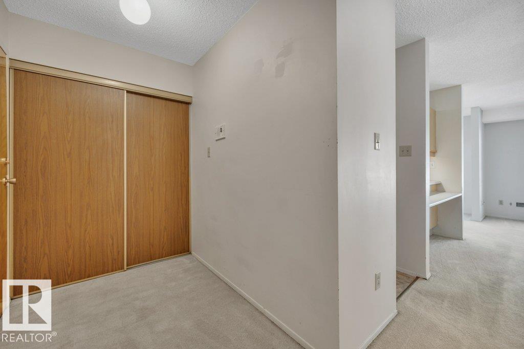 #113 30 ALPINE PL