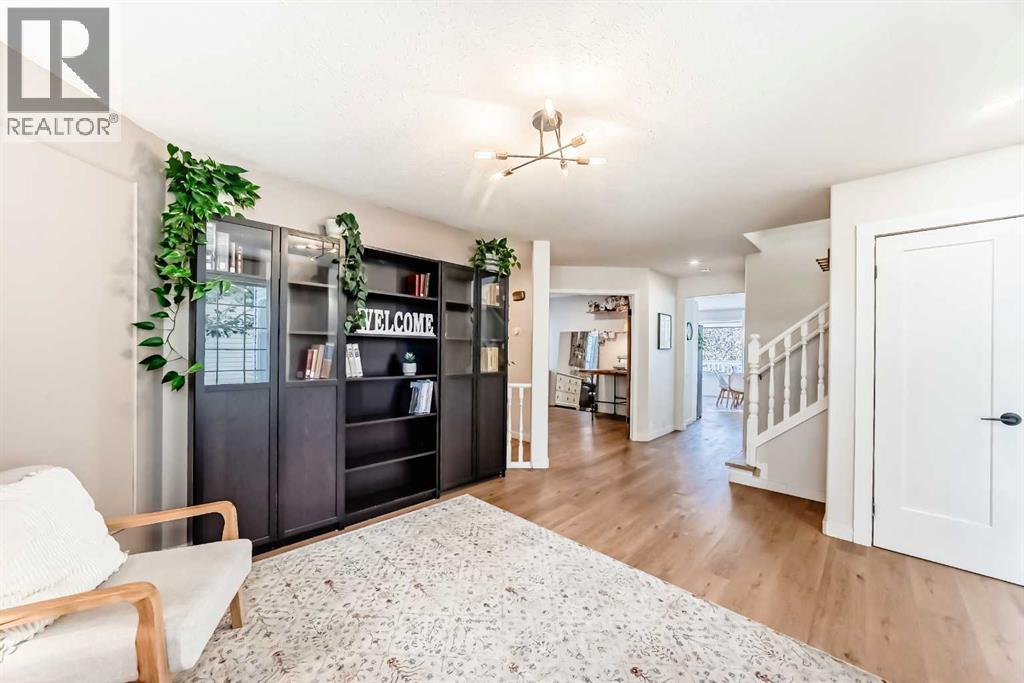 132 Hidden Valley Crescent NW