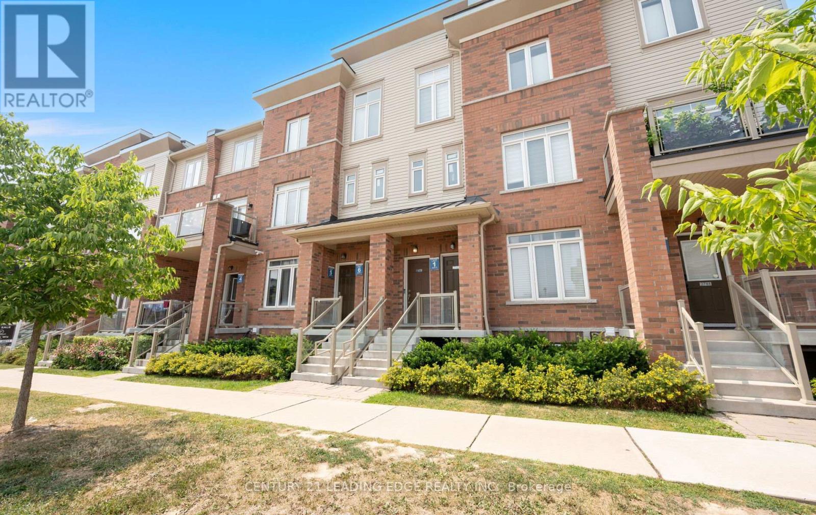 2740 WILLIAM JACKSON DRIVE