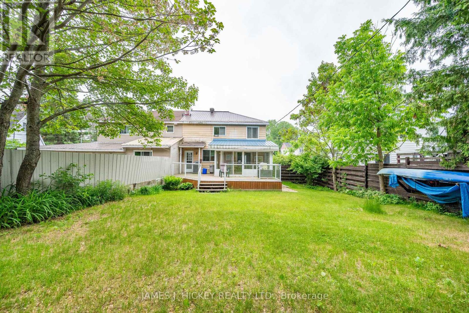 100 ALGONQUIN STREET