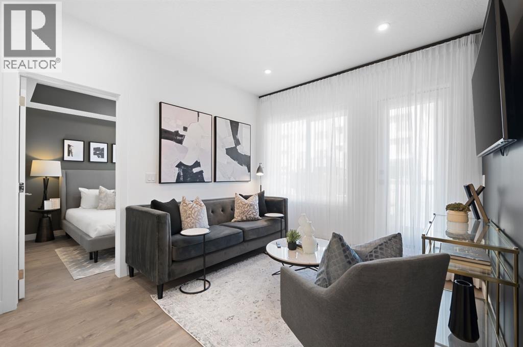 2210, 6 Merganser Drive W