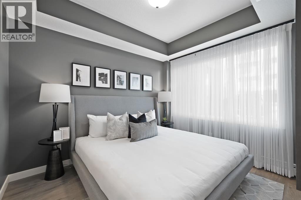 2210, 6 Merganser Drive W