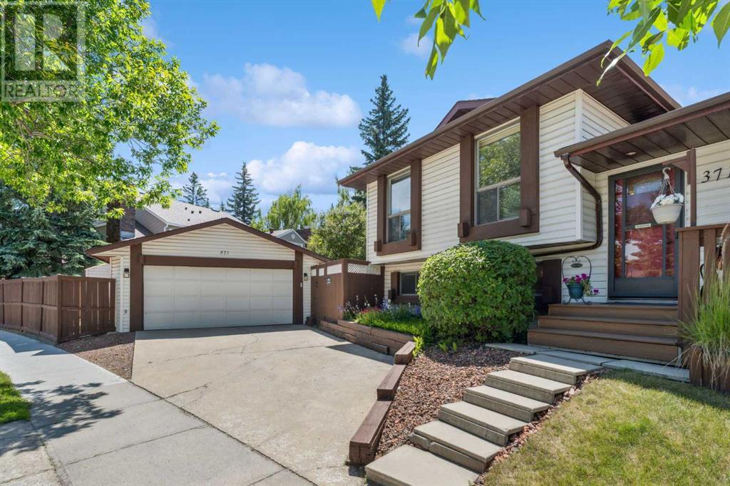 371 Woodridge Place SW