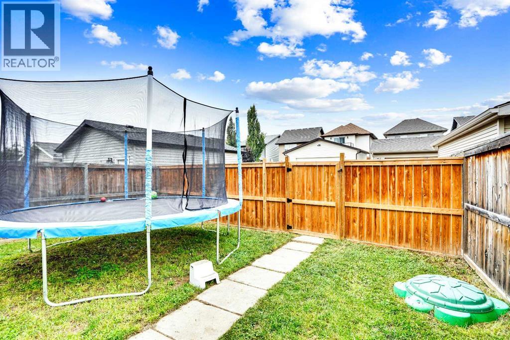 388 Cranberry Circle SE