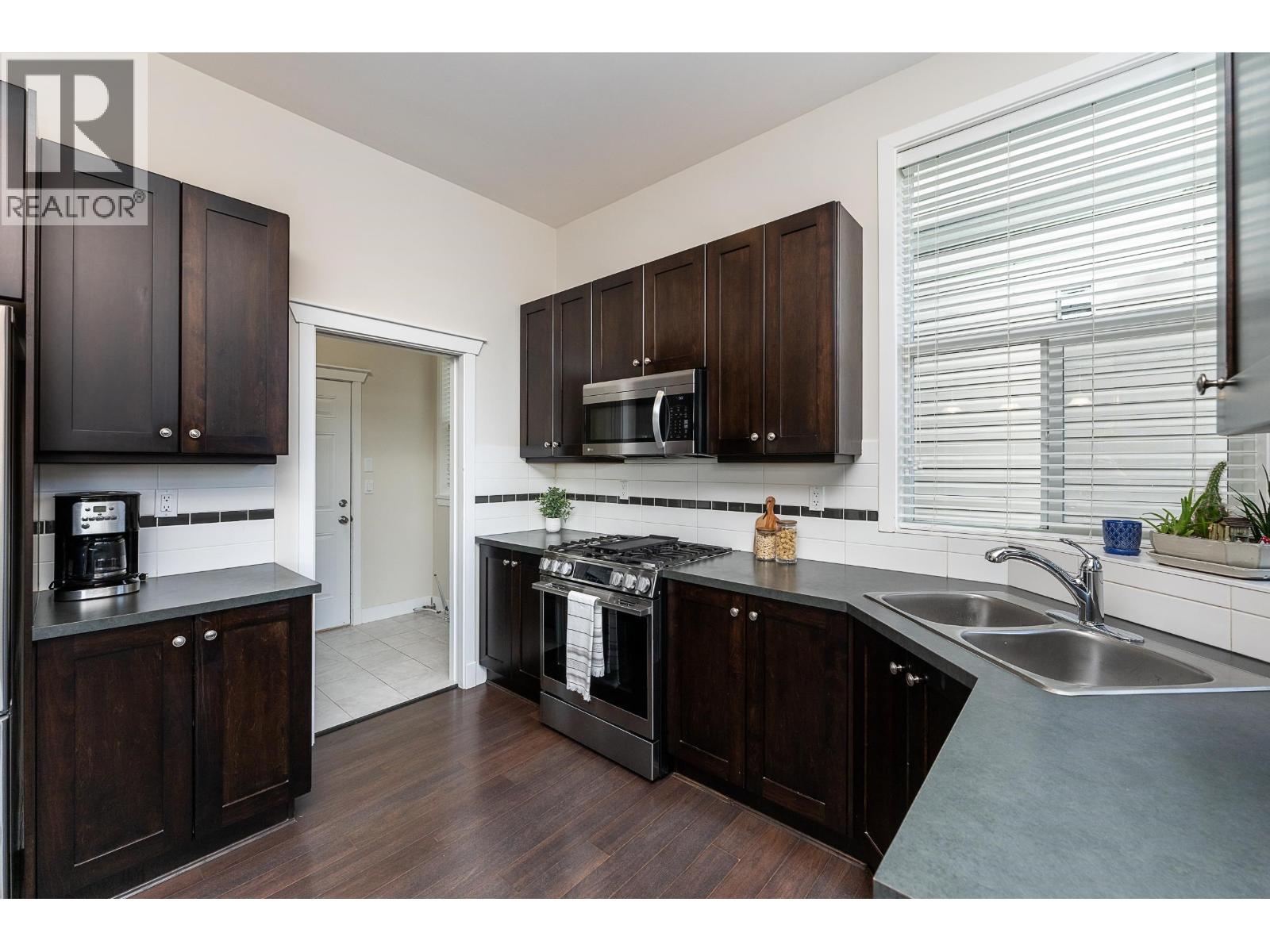 3416 GALLOWAY AVENUE