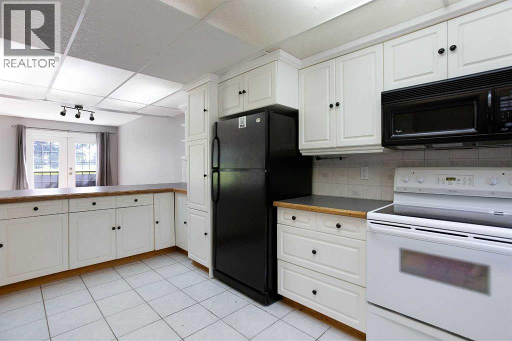 44, 336 Rundlehill Drive NE