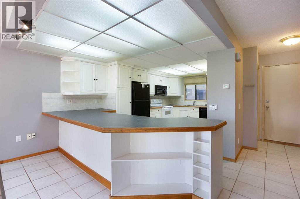 44, 336 Rundlehill Drive NE