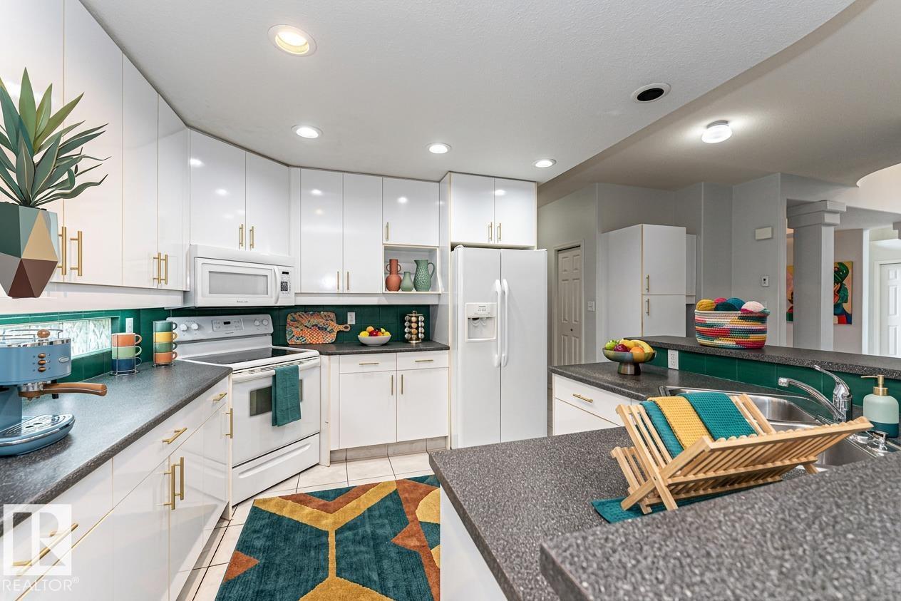 300 FERRIS WY NW