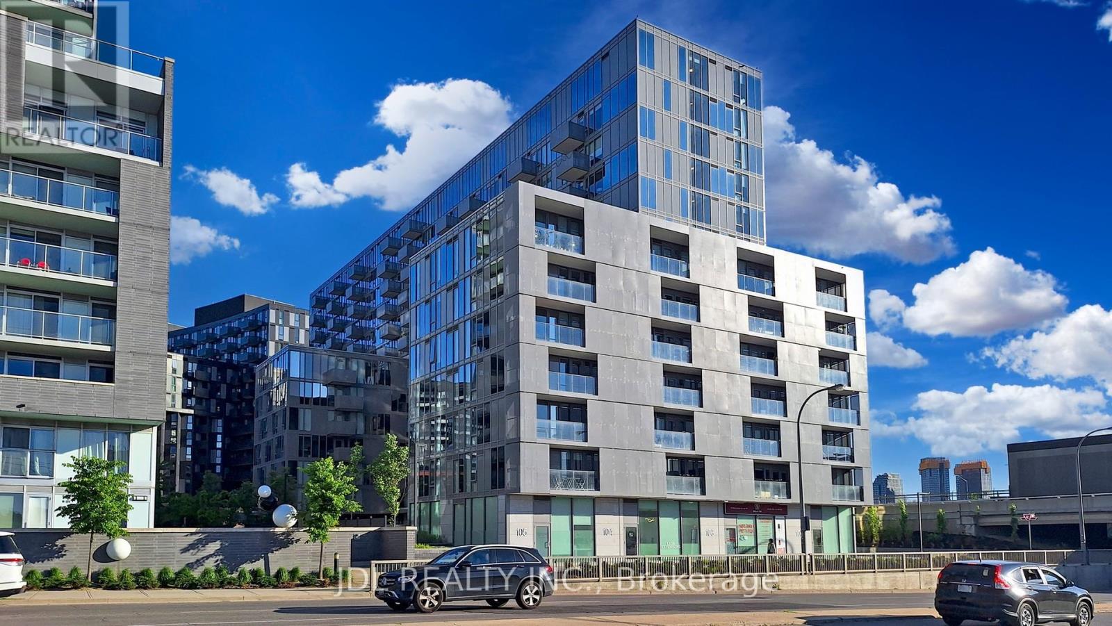 Photo 1 of 36 — 801 - 38 MONTE KWINTER COURT Unit 801, Toronto (Clanton Park), ON M3H0E2